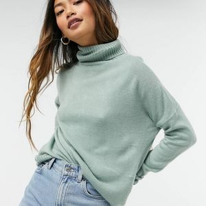 NWT Only Long Sleeve Sweater